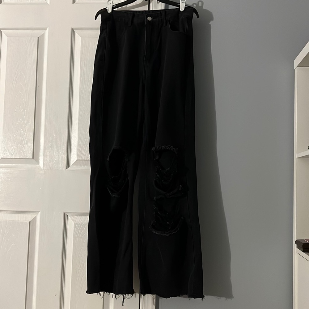 Black mom jeans